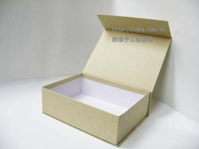 閎康彩色印刷有限公司-紙盒照片